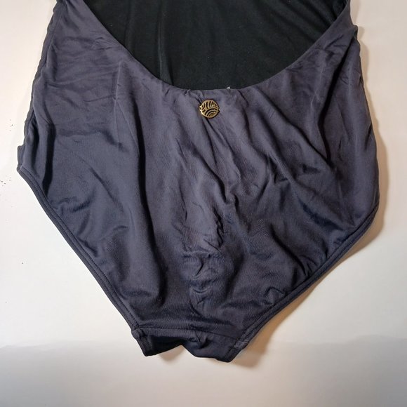 BluMoss Luxury One-Piece Swimwear Villa Classic Halter Maillot Navy Size Small - Picture 7 of 15